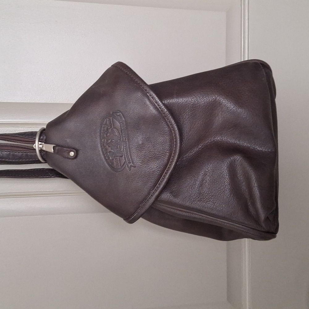 Canyon Outback Black Leather Shoulder Bag Convertible Backpack